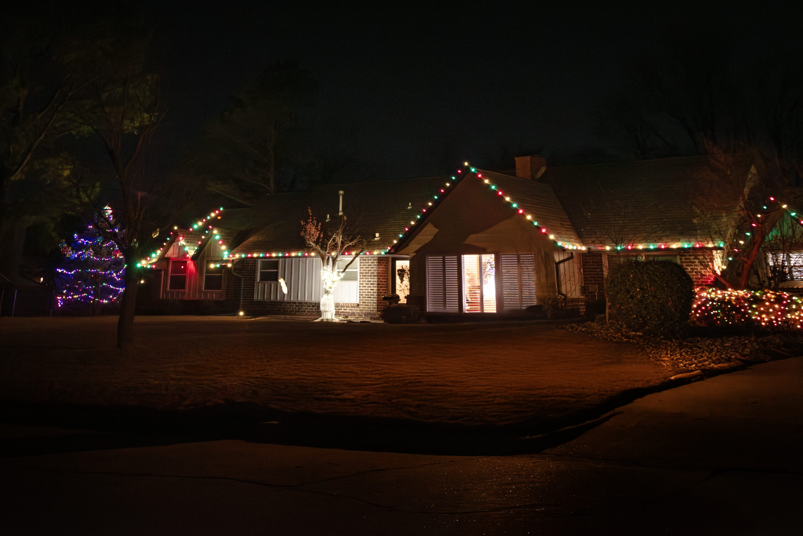 A stunning Christmas Light Installation Tulsa, OK by Rockwell Irrigation and Landscaping